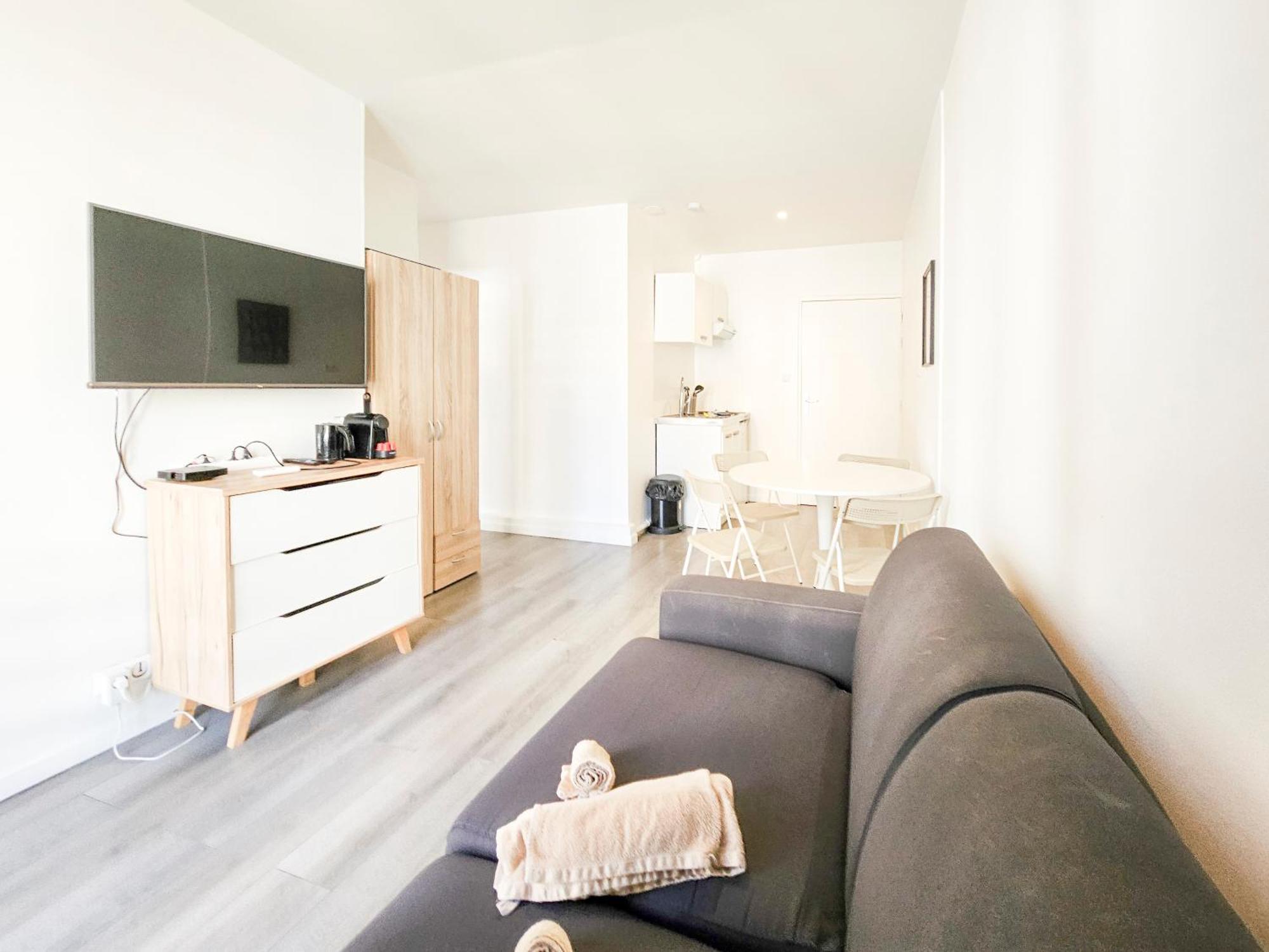 Stella Monte 1 Ac Wifi 4 Pers Nizza